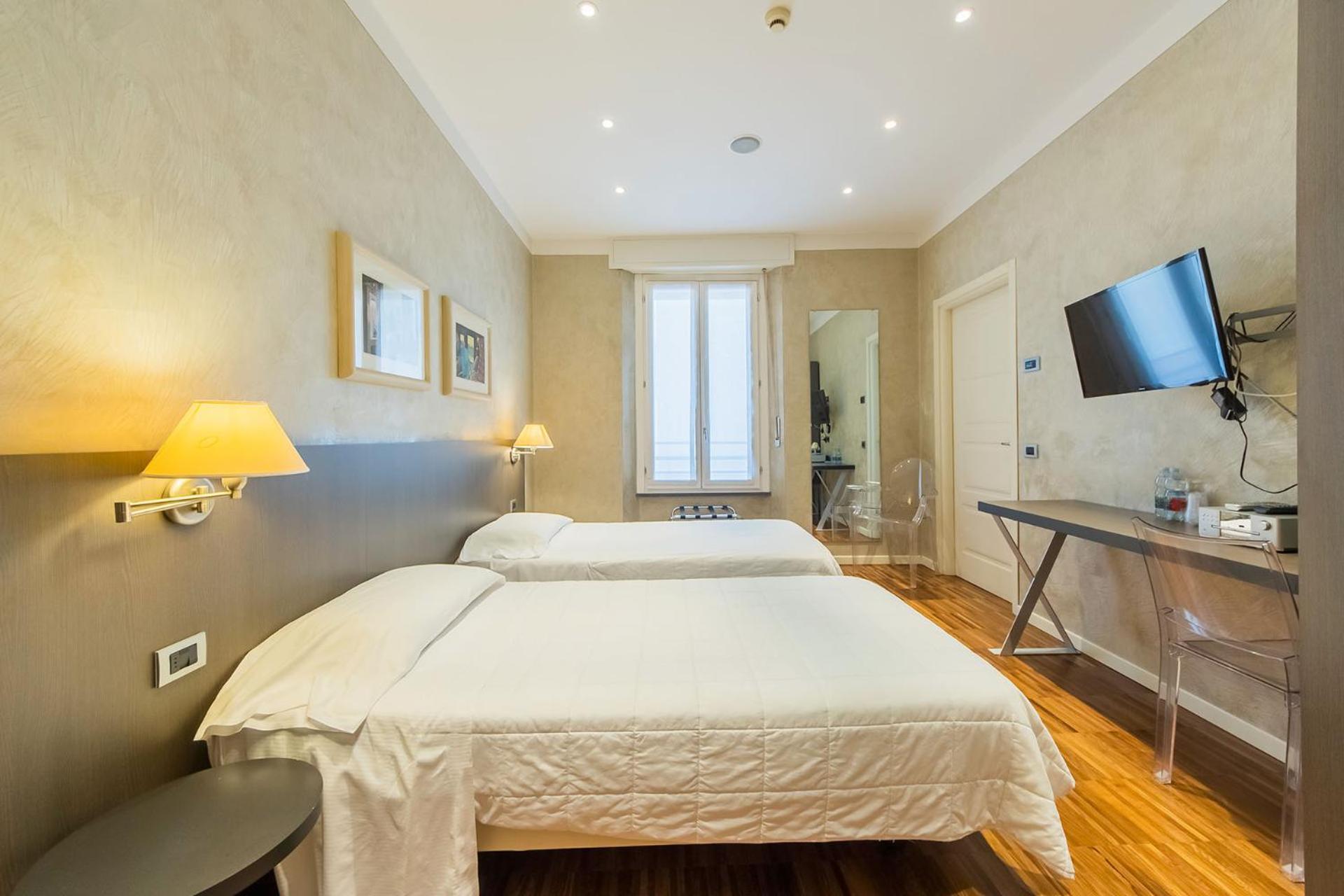 Century Hotel Πάρμα Εξωτερικό φωτογραφία